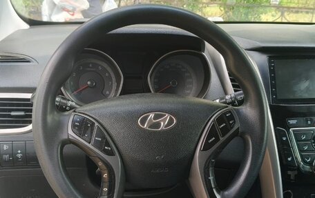 Hyundai i30 II рестайлинг, 2016 год, 610 000 рублей, 2 фотография