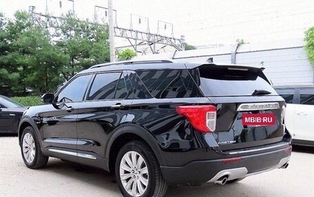 Ford Explorer VI, 2022 год, 2 256 000 рублей, 3 фотография