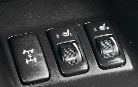 Toyota Land Cruiser Prado 120 рестайлинг, 2008 год, 2 200 000 рублей, 20 фотография
