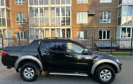 Mitsubishi L200 IV рестайлинг, 2011 год, 1 050 000 рублей, 5 фотография