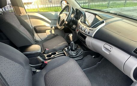 Mitsubishi L200 IV рестайлинг, 2011 год, 1 050 000 рублей, 11 фотография