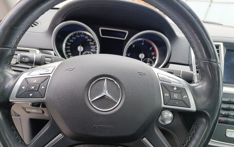 Mercedes-Benz GL-Класс, 2013 год, 3 200 000 рублей, 7 фотография
