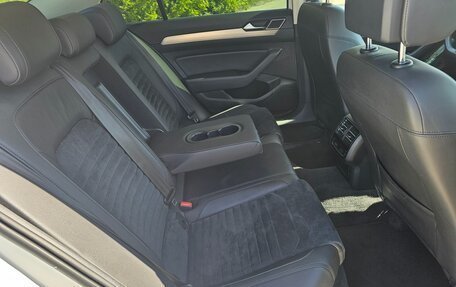 Volkswagen Passat B8 рестайлинг, 2016 год, 2 145 000 рублей, 25 фотография
