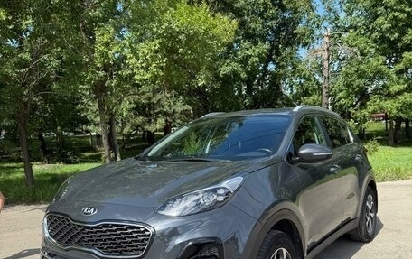 KIA Sportage IV рестайлинг, 2019 год, 2 000 000 рублей, 9 фотография