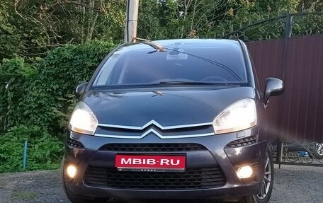 Citroen C4 Picasso II рестайлинг, 2008 год, 499 000 рублей, 1 фотография