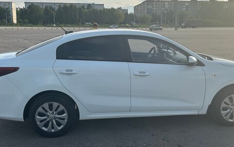 KIA Rio IV, 2020 год, 1 750 000 рублей, 7 фотография