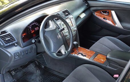 Toyota Camry, 2011 год, 1 250 000 рублей, 7 фотография