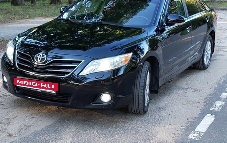 Toyota Camry, 2011 год, 1 250 000 рублей, 4 фотография