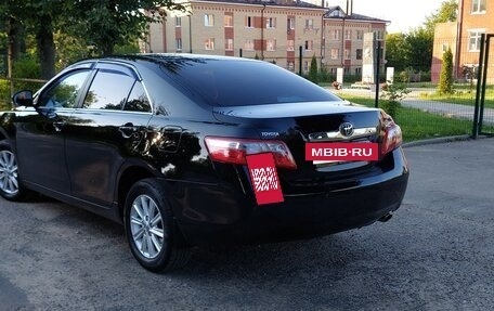 Toyota Camry, 2011 год, 1 250 000 рублей, 2 фотография