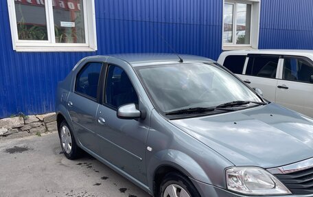 Renault Logan I, 2011 год, 620 000 рублей, 3 фотография