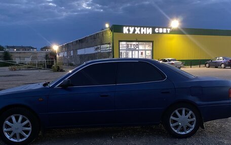 Toyota Vista, 1995 год, 350 000 рублей, 3 фотография
