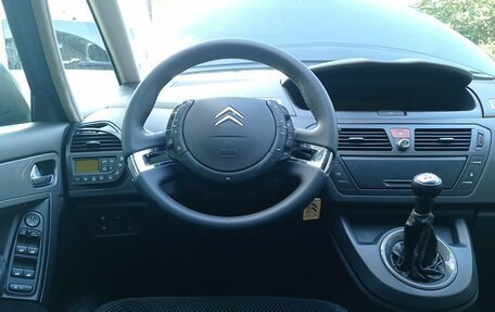 Citroen C4 Picasso II рестайлинг, 2008 год, 499 000 рублей, 10 фотография