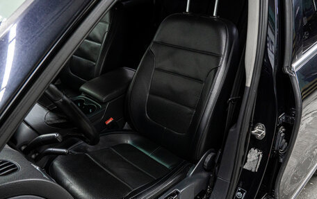 Volkswagen Touareg III, 2012 год, 1 997 000 рублей, 13 фотография