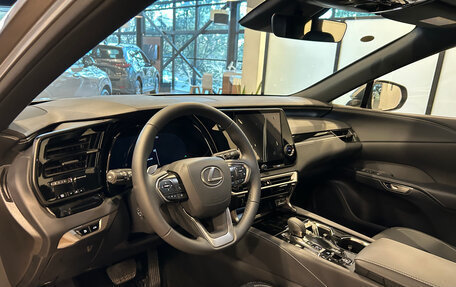 Lexus RX IV рестайлинг, 2025 год, 7 600 000 рублей, 18 фотография