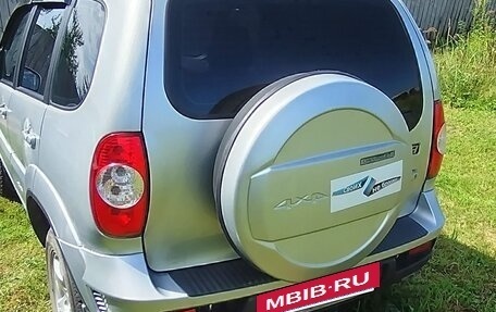 Chevrolet Niva I рестайлинг, 2012 год, 450 000 рублей, 2 фотография