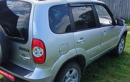 Chevrolet Niva I рестайлинг, 2012 год, 450 000 рублей, 3 фотография