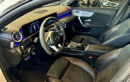 Mercedes-Benz CLA AMG, 2019 год, 3 695 000 рублей, 11 фотография