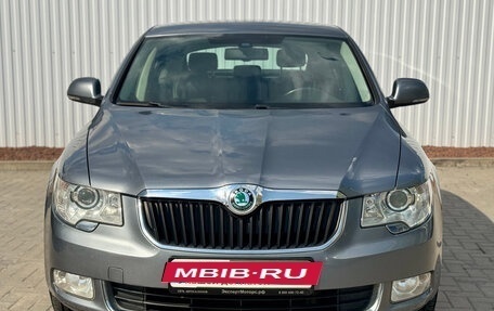 Skoda Superb III рестайлинг, 2011 год, 1 199 000 рублей, 2 фотография