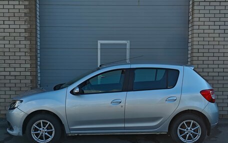 Renault Sandero II рестайлинг, 2015 год, 739 000 рублей, 4 фотография