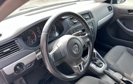 Volkswagen Jetta VI, 2012 год, 1 100 000 рублей, 19 фотография