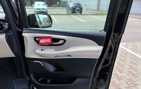 Mercedes-Benz V-Класс, 2019 год, 5 600 000 рублей, 20 фотография