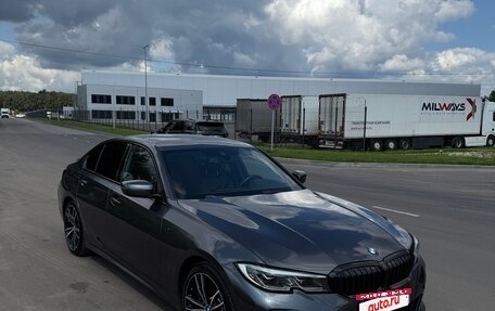 BMW 3 серия, 2021 год, 4 050 000 рублей, 2 фотография
