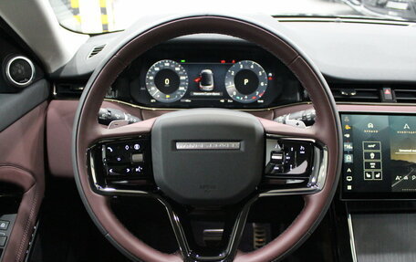 Land Rover Range Rover Evoque II, 2024 год, 5 990 000 рублей, 12 фотография
