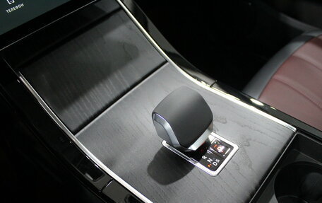 Land Rover Range Rover Evoque II, 2024 год, 5 990 000 рублей, 19 фотография