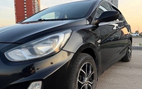 Hyundai Solaris II рестайлинг, 2012 год, 545 000 рублей, 2 фотография