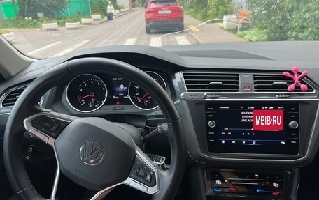 Volkswagen Tiguan II, 2021 год, 2 700 000 рублей, 8 фотография