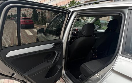 Volkswagen Tiguan II, 2021 год, 2 700 000 рублей, 14 фотография