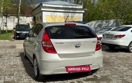 Hyundai i30 I, 2011 год, 800 000 рублей, 5 фотография