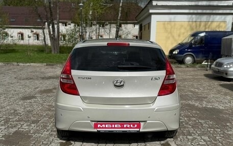 Hyundai i30 I, 2011 год, 800 000 рублей, 8 фотография