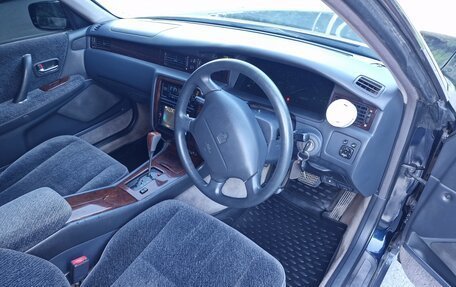 Toyota Crown, 1988 год, 800 000 рублей, 20 фотография