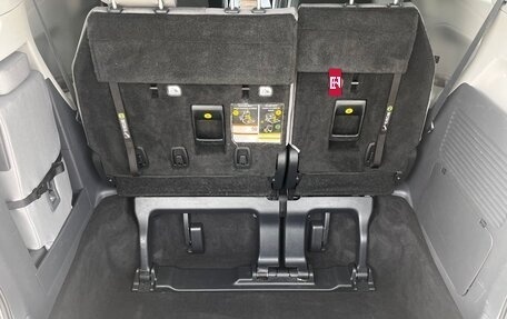 Toyota Sienna, 2021 год, 3 999 999 рублей, 16 фотография