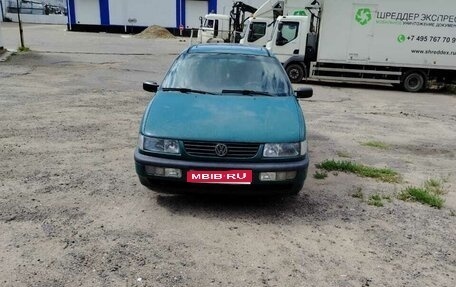 Volkswagen Passat B4, 1994 год, 180 000 рублей, 1 фотография