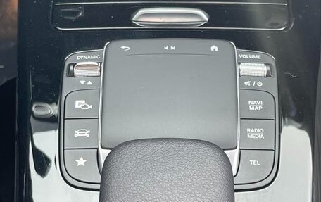 Mercedes-Benz A-Класс, 2021 год, 2 570 000 рублей, 10 фотография