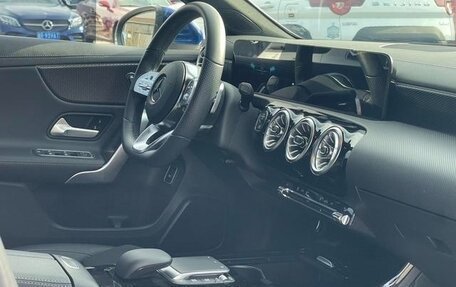 Mercedes-Benz A-Класс, 2021 год, 2 570 000 рублей, 13 фотография