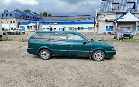 Volkswagen Passat B4, 1994 год, 180 000 рублей, 4 фотография
