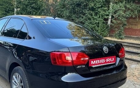 Volkswagen Jetta VI, 2013 год, 1 090 000 рублей, 6 фотография