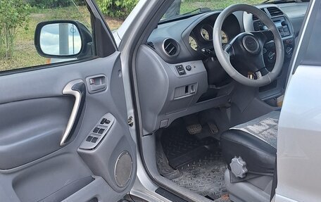 Toyota RAV4, 2003 год, 660 000 рублей, 12 фотография