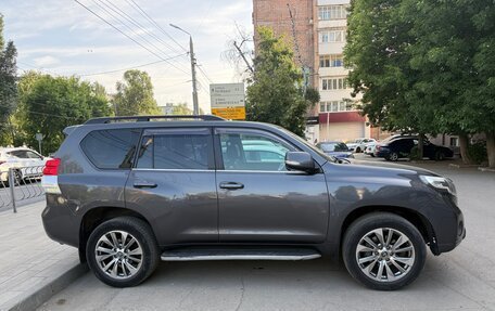 Toyota Land Cruiser Prado 150 рестайлинг 2, 2012 год, 2 700 000 рублей, 2 фотография