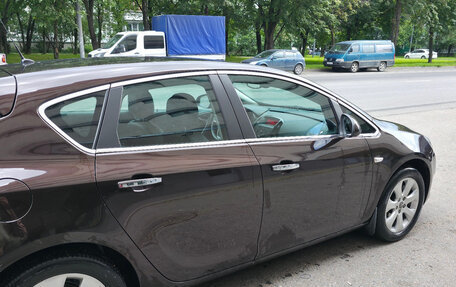 Opel Astra J, 2013 год, 900 000 рублей, 7 фотография