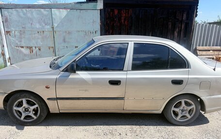 Hyundai Accent II, 2004 год, 340 000 рублей, 3 фотография