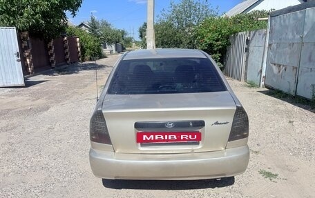 Hyundai Accent II, 2004 год, 340 000 рублей, 2 фотография