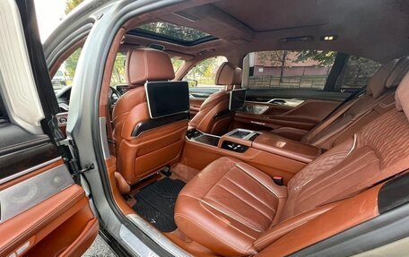 BMW 7 серия, 2017 год, 5 980 000 рублей, 5 фотография