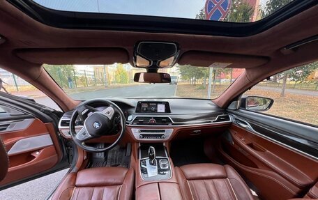 BMW 7 серия, 2017 год, 5 980 000 рублей, 10 фотография