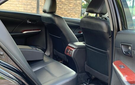Toyota Camry, 2012 год, 1 900 000 рублей, 30 фотография