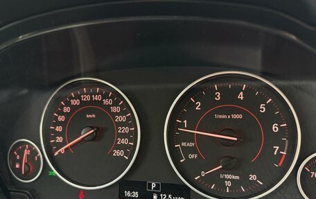 BMW 3 серия, 2016 год, 2 200 000 рублей, 14 фотография