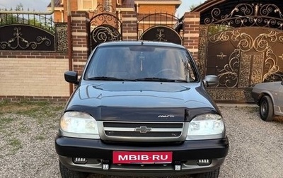 Chevrolet Niva I рестайлинг, 2005 год, 400 000 рублей, 1 фотография